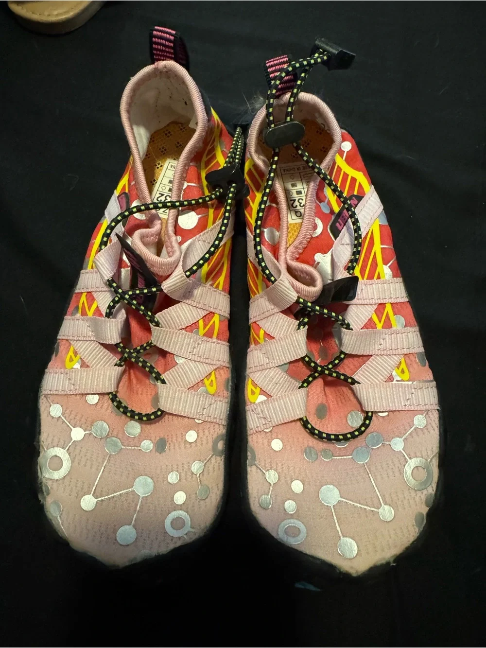 Kids swim/water shoes